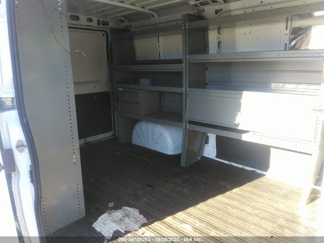 RAM Promaster Cargo Van 2018 3C6TRVAG1JE151294 Image 8