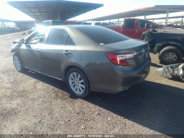 2014 TOYOTA CAMRY HYBRID LE/XLE/SE LIMITED EDITION VIN: 4T1BD1FK7EU098211