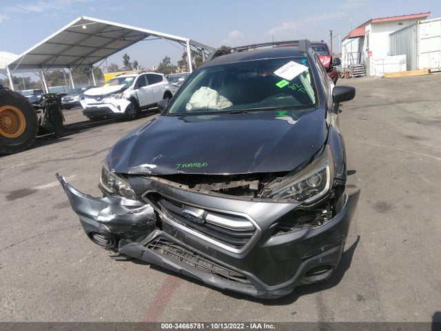 2018 Subaru Outback, VIN: 4S4BSAAC3J3247946