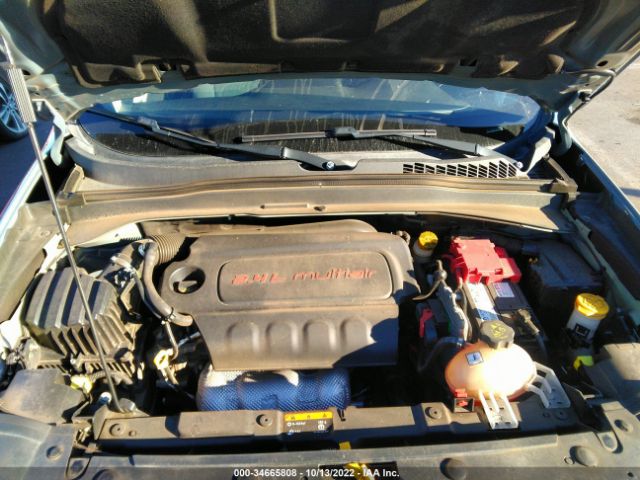 ZACCJABBXJPJ27412 Jeep Renegade Latitude