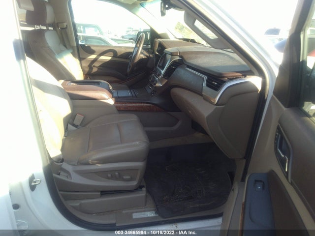 2016 Chevrolet Suburban, VIN: 1GNSKJKC1GR155721