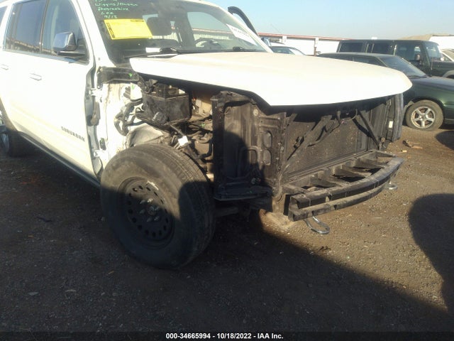2016 Chevrolet Suburban, VIN: 1GNSKJKC1GR155721