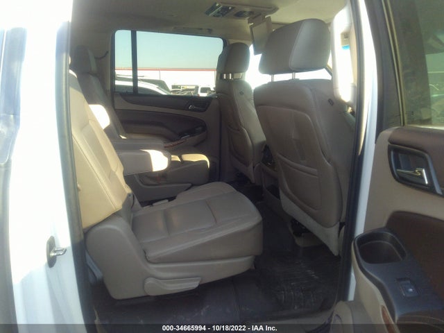 2016 Chevrolet Suburban, VIN: 1GNSKJKC1GR155721