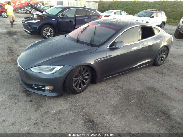 2020 Tesla Model S, VIN: 5YJSA1E29LF400019