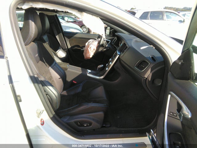 2018 Volvo V60, VIN: YV1A0MSW6J2387456