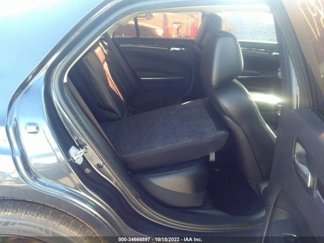 2C3CCARG3GH283188 Chrysler 300 Limited