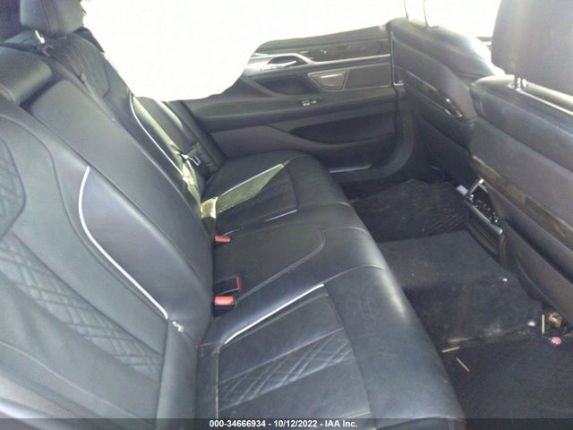 2017 BMW 7 Series, VIN: WBA7F0C32HGM22144