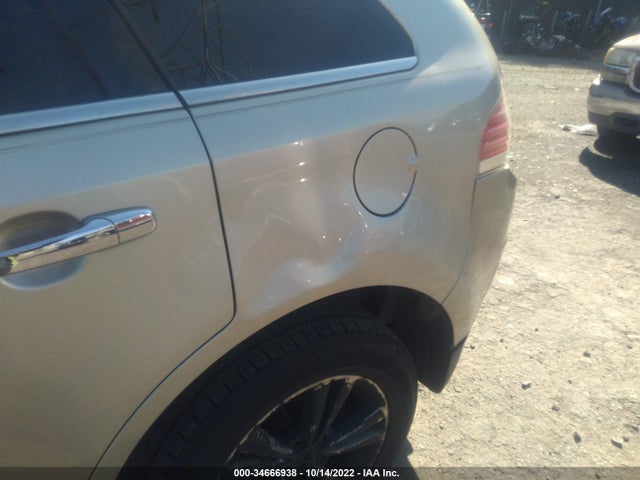 Lincoln MKX 2010 2LMDJ8JC7ABJ15815 Image 6