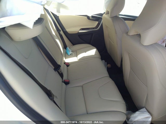 2017 Volvo V60, VIN: YV140MEM1H1369924