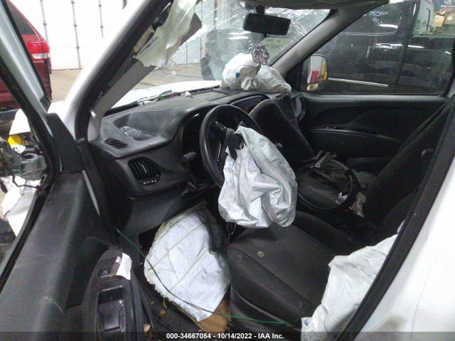RAM Promaster City Cargo Van Tradesman 2016 ZFBERFAT7G6B60333 Image 5