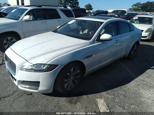 SAJBJ4BN6HCY42777 Jaguar XF