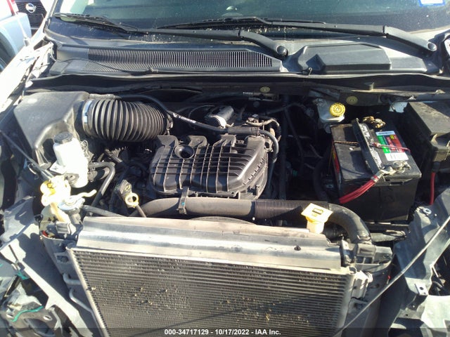 2011 DODGE GRAND CARAVAN CREW VIN: 2D4RN5DG9BR657002