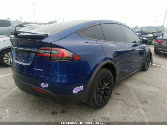 2019 Tesla Model X, VIN: 5YJXCDE23KF184376