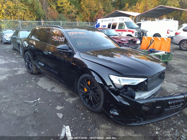2022 Audi e-tron, VIN: WA1VABGE0NB035241