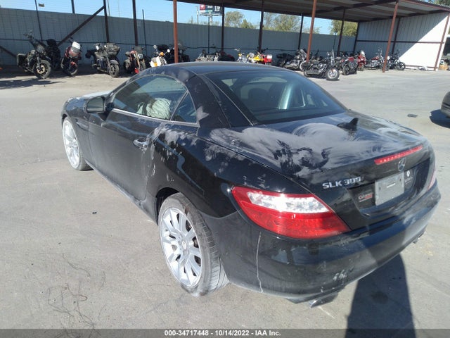 2016 Mercedes-Benz SLK-Class, VIN: WDDPK3JAXGF123500