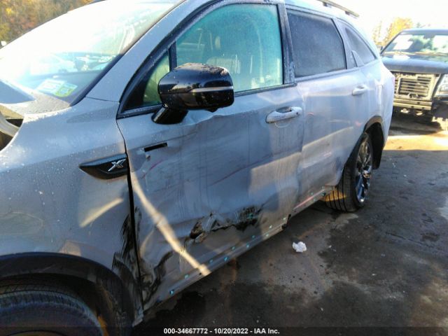 5XYRKDLF5NG110617 KIA Sorento X-line Sx Prestige