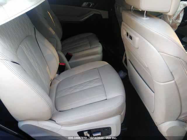 2022 BMW X7, VIN: 5UXCW2C02N9K77737