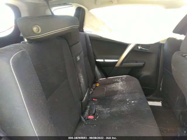 2016 Toyota RAV4, VIN: JTMRJREV0GD011600