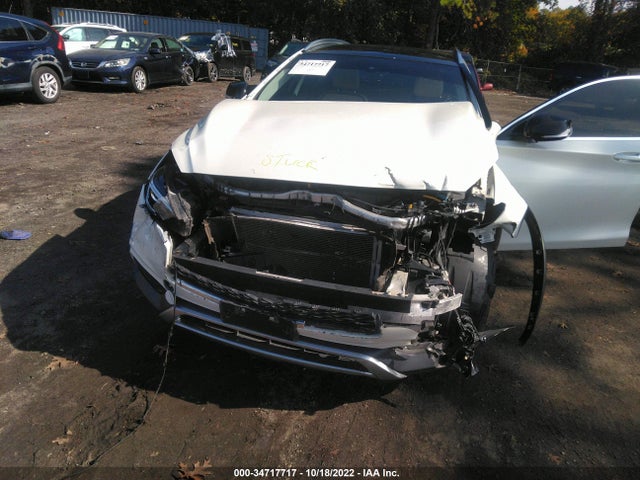 2019 Infiniti QX30, VIN: SJKCH5CR2KA010312