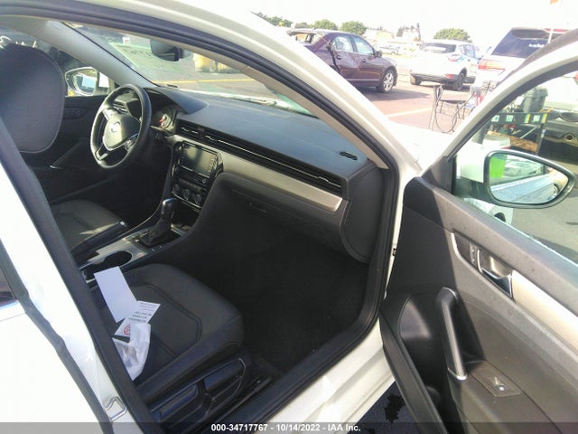 2022 Volkswagen Passat, VIN: 1VWSA7A36NC006881