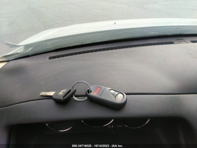 2004 HONDA CIVIC VIN: JHMES96624S001398