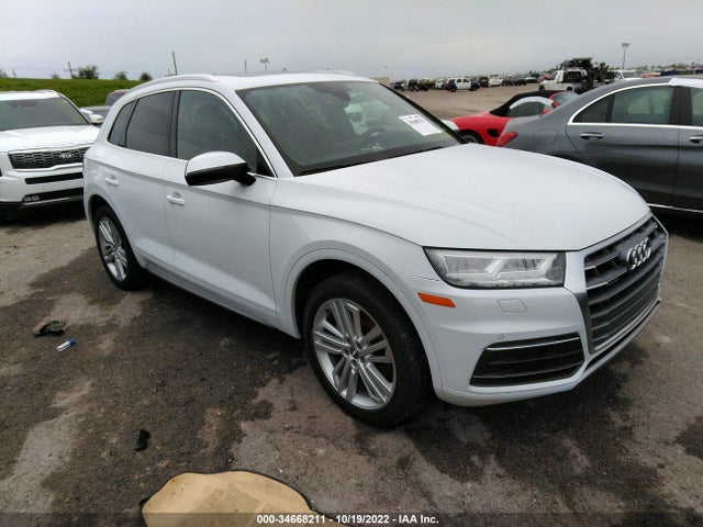2020 Audi Q5, VIN: WA1BNAFY1L2020385