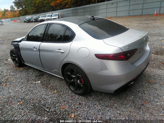 ZARFAEEN4J7573698 Alfa Romeo Giulia Ti Sport