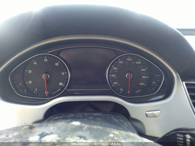 2014 Audi A8, VIN: WAUAGAFD4EN003104
