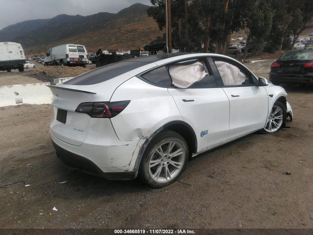 Tesla Model Y Long Range 2020 5YJYGDEE0LF017624 Image 5