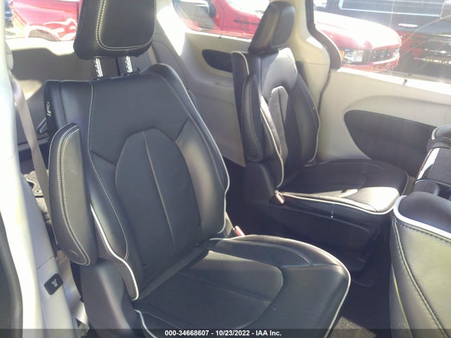 2021 Chrysler Pacifica Hybrid, VIN: 2C4RC1S72MR518007