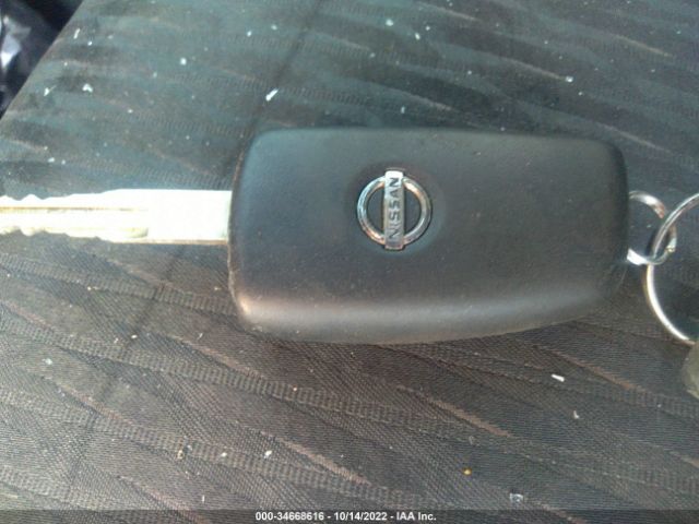 JN8AT2MVXHW266801 Nissan ROGUE S