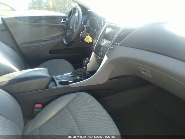 2013 HYUNDAI SONATA SE VIN: 5NPEC4AB4DH746092
