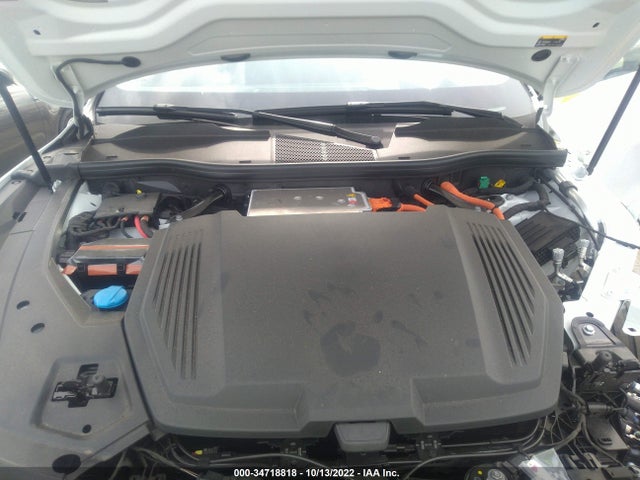 2022 Audi e-tron, VIN: WA13AAGE1NB009409