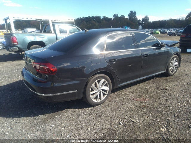 2018 Volkswagen Passat, VIN: 1VWBA7A36JC021150