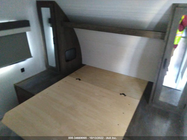 2022 SALEM OTHER VIN: 4X4TSMD26N7428559