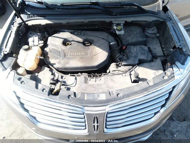 2016 Lincoln MKC, VIN: 5LMCJ2C91GUJ23639