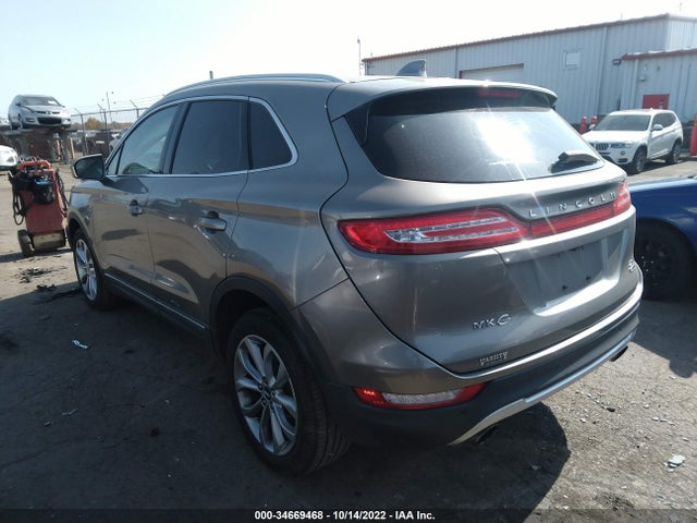 2016 Lincoln MKC, VIN: 5LMCJ2C91GUJ23639