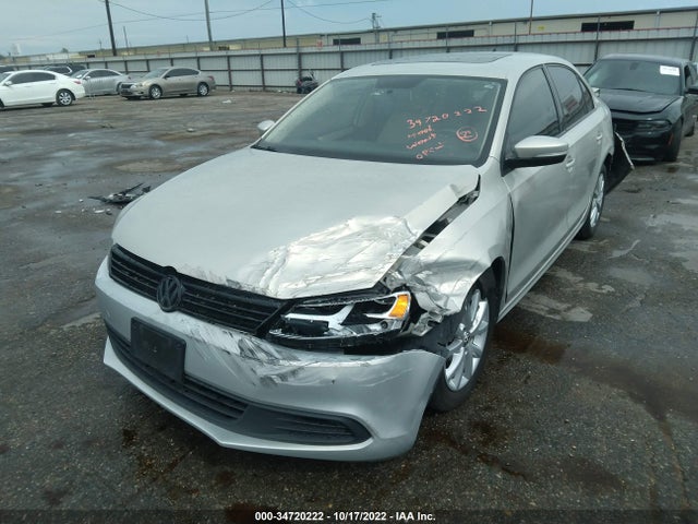 3VWDX7AJ8BM034083 Volkswagen Jetta Sedan Se W
