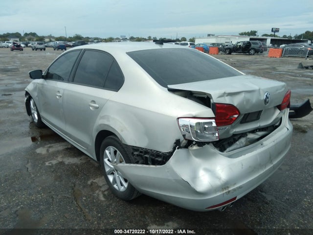 3VWDX7AJ8BM034083 Volkswagen Jetta Sedan Se W