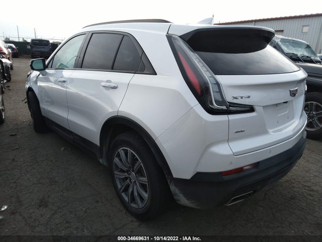 2022 Cadillac XT4, VIN: 1GYFZFR42NF123208