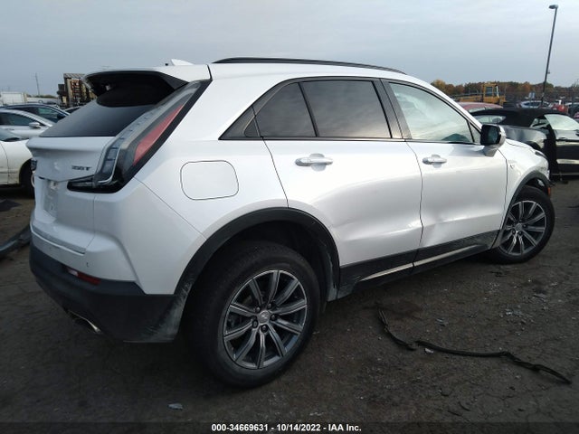 2022 Cadillac XT4, VIN: 1GYFZFR42NF123208