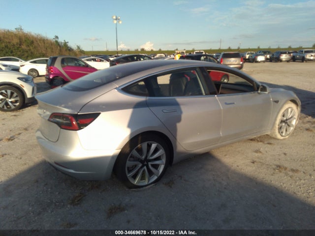 Tesla MODEL 3 2018 5YJ3E1EA9JF048718 Image 4
