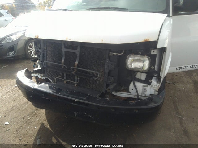 GMC SAVANA CARGO VAN 2014 1GTW7FCA5E1102814 Image 8