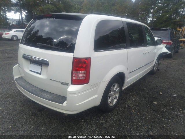2A4RR5D11AR209052 Chrysler Town & Country Touring