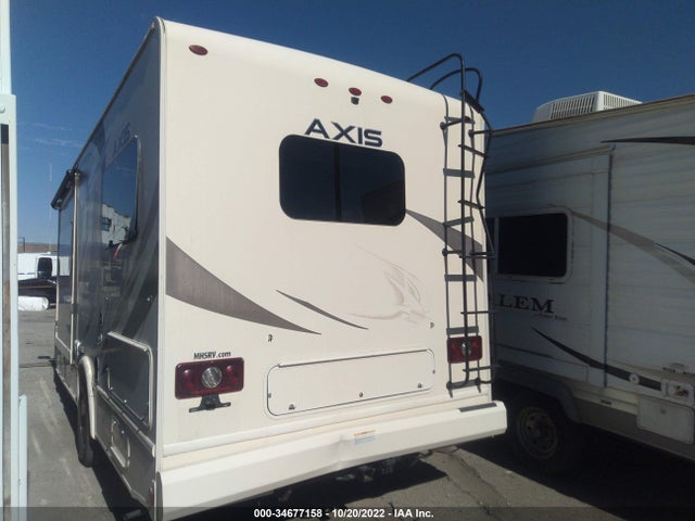 34677158 :رقم المزاد ، 1FC4E4KS8HDC78125 vin ، 2018 Thor E-series Stripped Chassis مزاد بيع