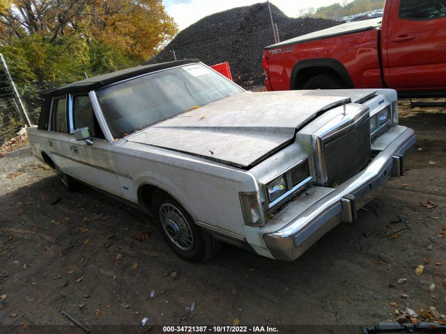 1988 1LNBM82F0JY843675 main image