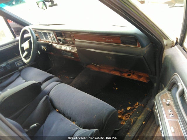 Lincoln Town Car 1988 1LNBM82F0JY843675 Image 6
