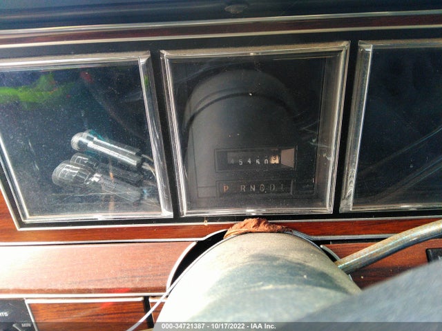 Lincoln Town Car 1988 1LNBM82F0JY843675 Image 8