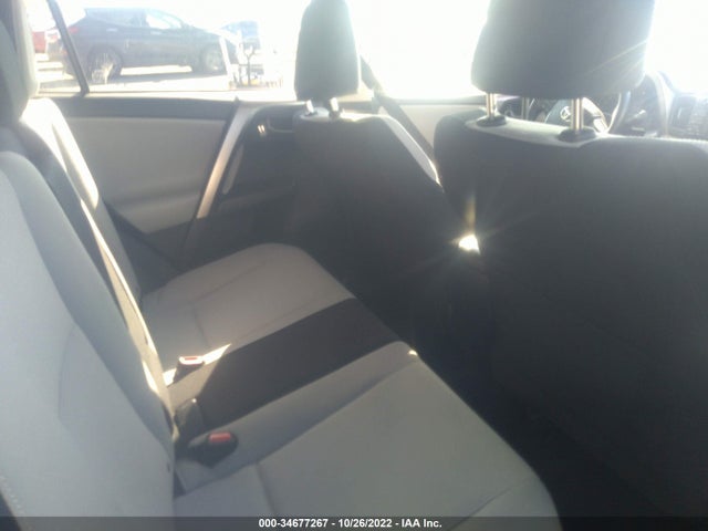 2018 TOYOTA RAV4 XLE/ADVENTURE VIN: JTMRFREV3JJ743715