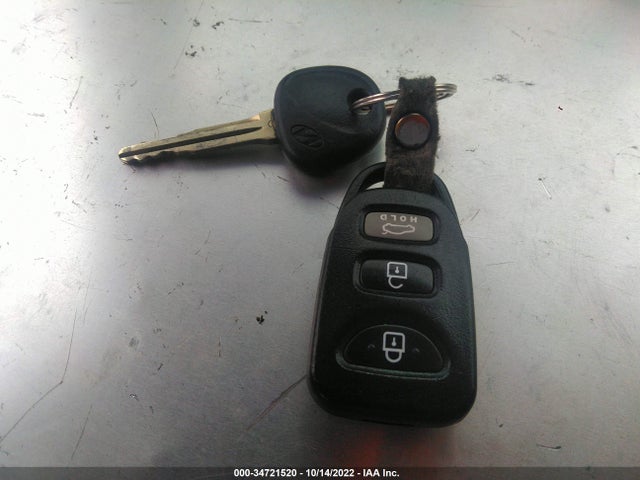 2013 HYUNDAI ELANTRA GLS VIN: KMHDH4AE3DU941724